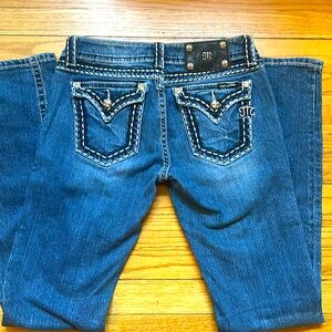 Miss Me Skinny Jeans 28.